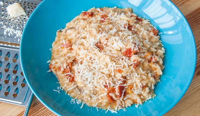 Risotto recipe of dried tomatoes and mushrooms